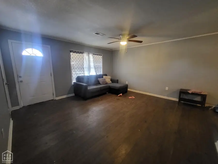 1403 W Huntington Avenue, Jonesboro, AR 72401 - #2