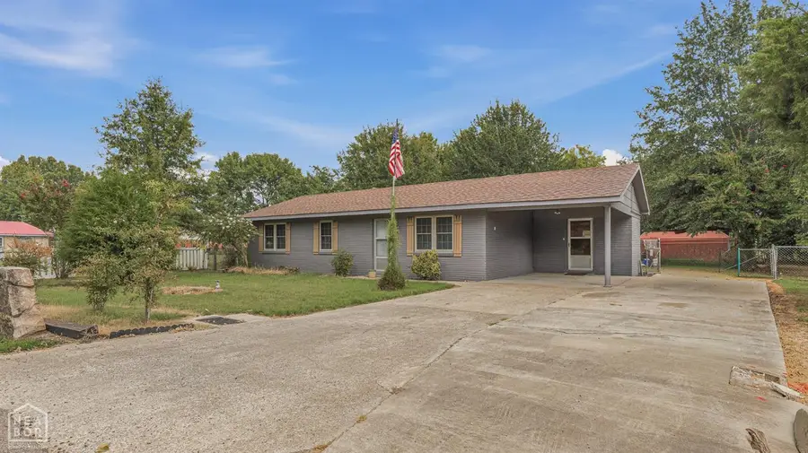 310 Pine Street, Keiser, AR 72351 - #2