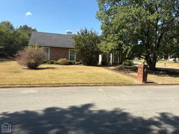 1001 Fernwood, Jonesboro, AR 72401