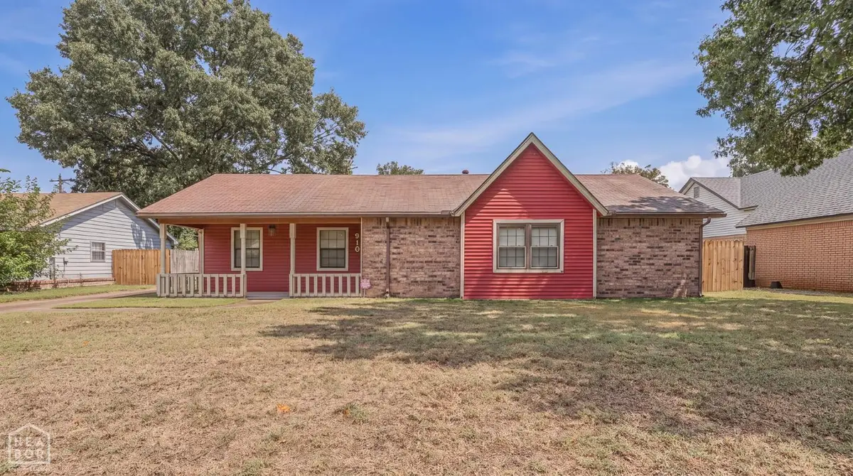 910 Mayfair Lane, Blytheville, AR 72315 - #1