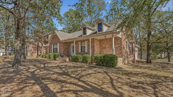 902 Live Oak Circle, Jonesboro, AR 72405
