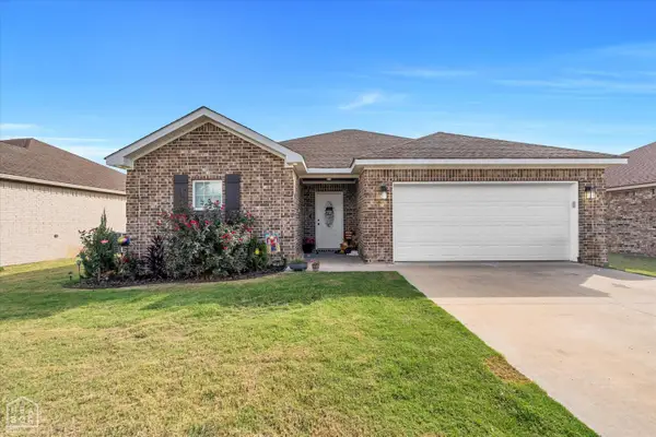 113 Redwood, Bono, AR 72416