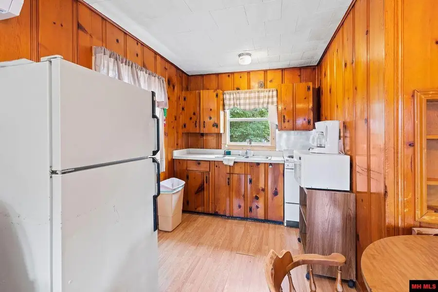 887 HOWARD CREEK ROAD, Midway, AR 72651 - Image #3