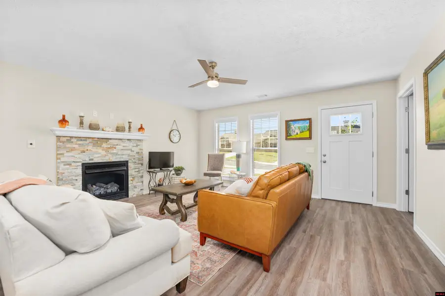 1902 ONTARIO COURT, Mountain Home, AR 72653 - Image #3