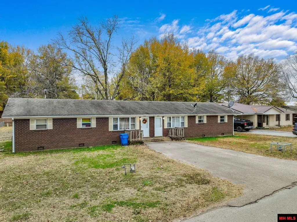 1215 A & B BASIL STREET, Corning, AR 72422 - Image #1