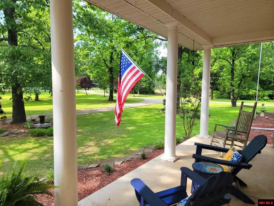 180 OAK TREE TERRACE, Mountain Home, AR 72653 - Image #3