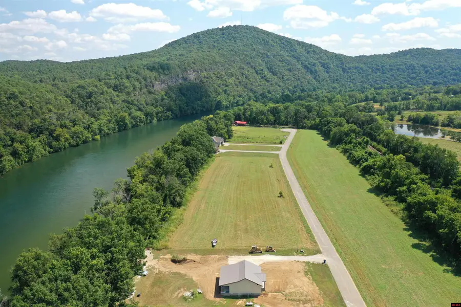 001-11244-036 TRAVIS TERRACE, Norfork, AR 72658 - Image #2