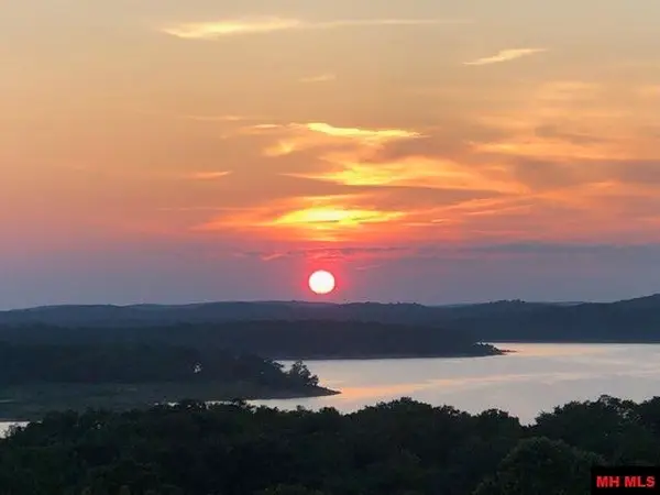 85 MC 142, Oakland, AR 72661