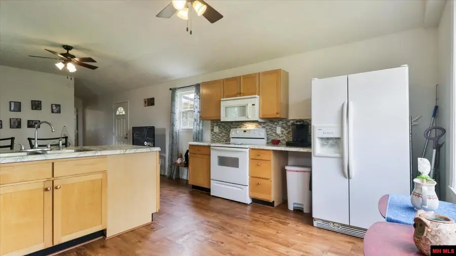 261 LAZY ACRES ROAD, Protem, MO 65733 - Image #3