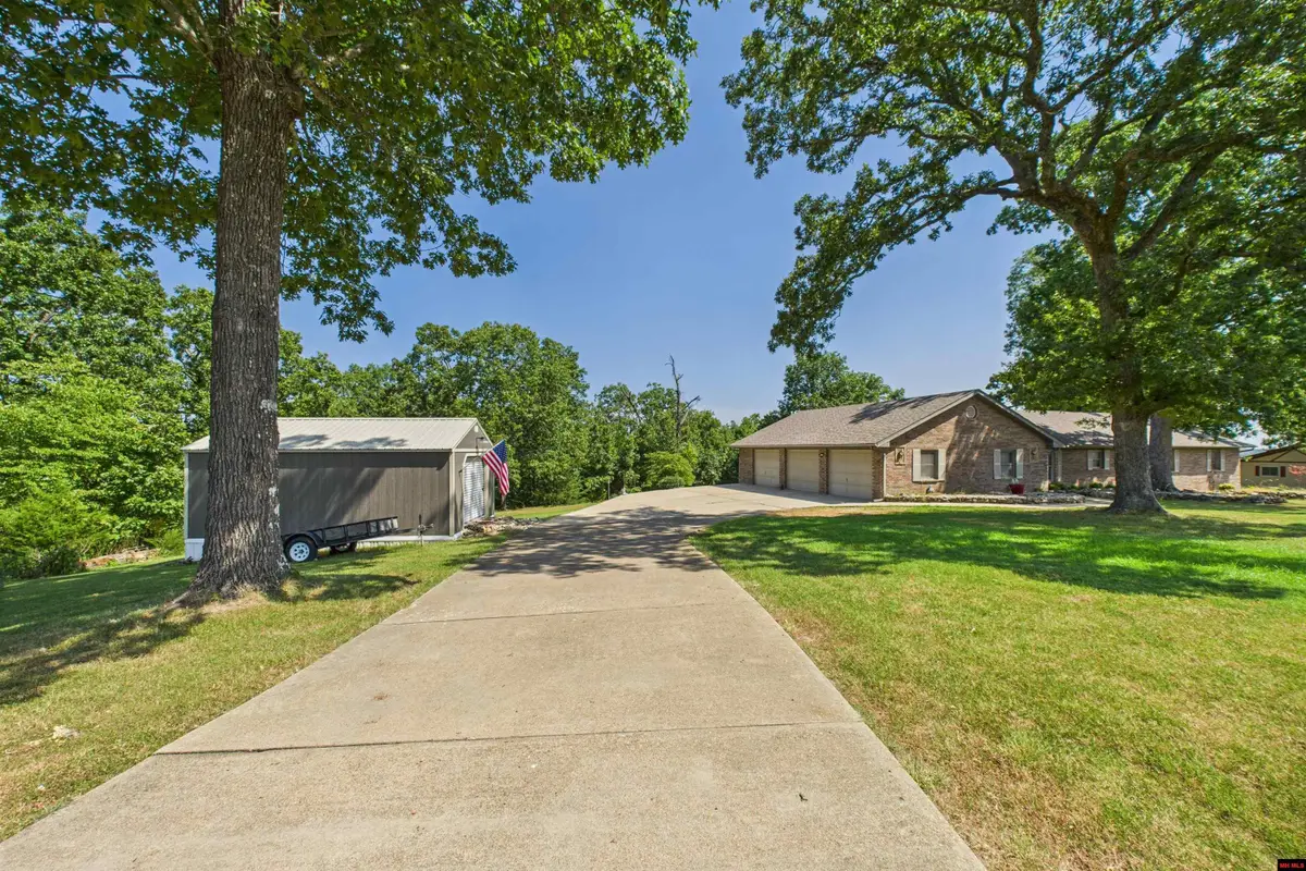 334 FOREST HILLS DRIVE, Mountain Home, AR 72653 - Image #1