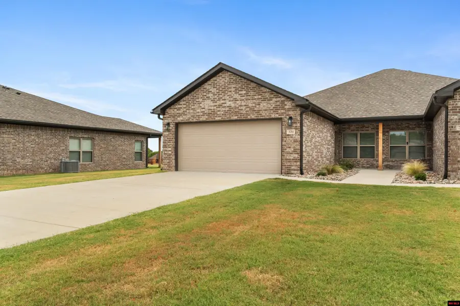 370 TURNBERRY COURT, Mountain Home, AR 72653 - Image #2