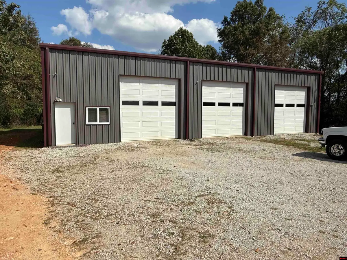 1813 PRIVATE ROAD 8650, West Plains, MO 65775 - Image #1