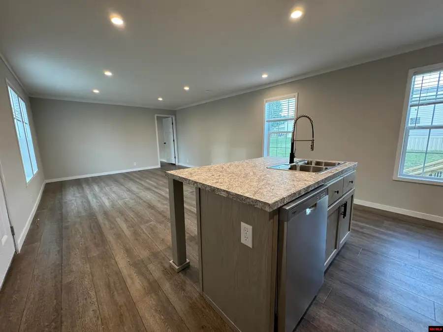 209 WINDING RIVER DRIVE, Gassville, AR 72635 - #2