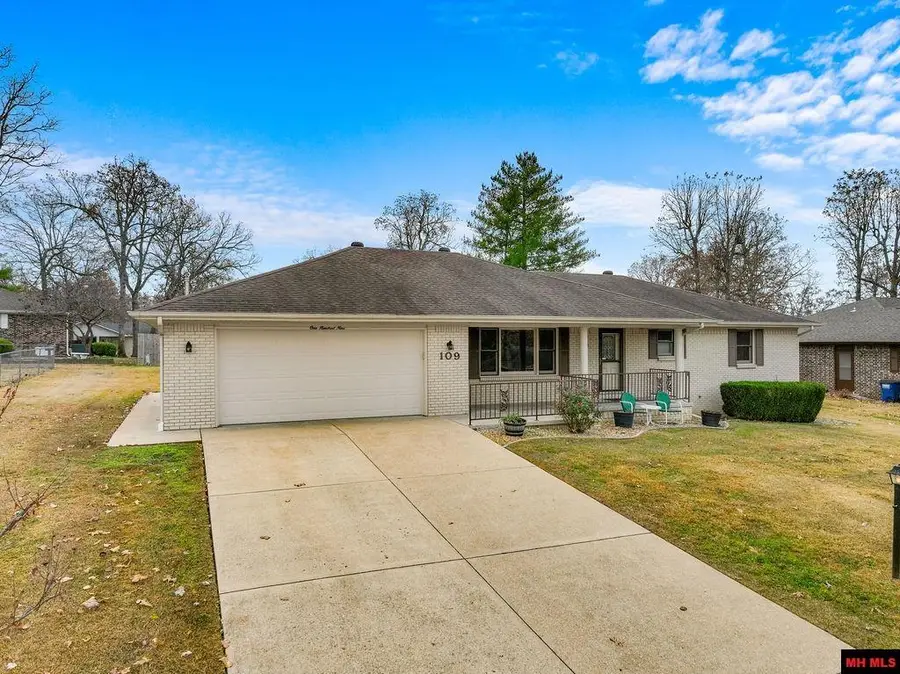 109 LOUANN DRIVE, Mountain Home, AR 72653 - Image #2