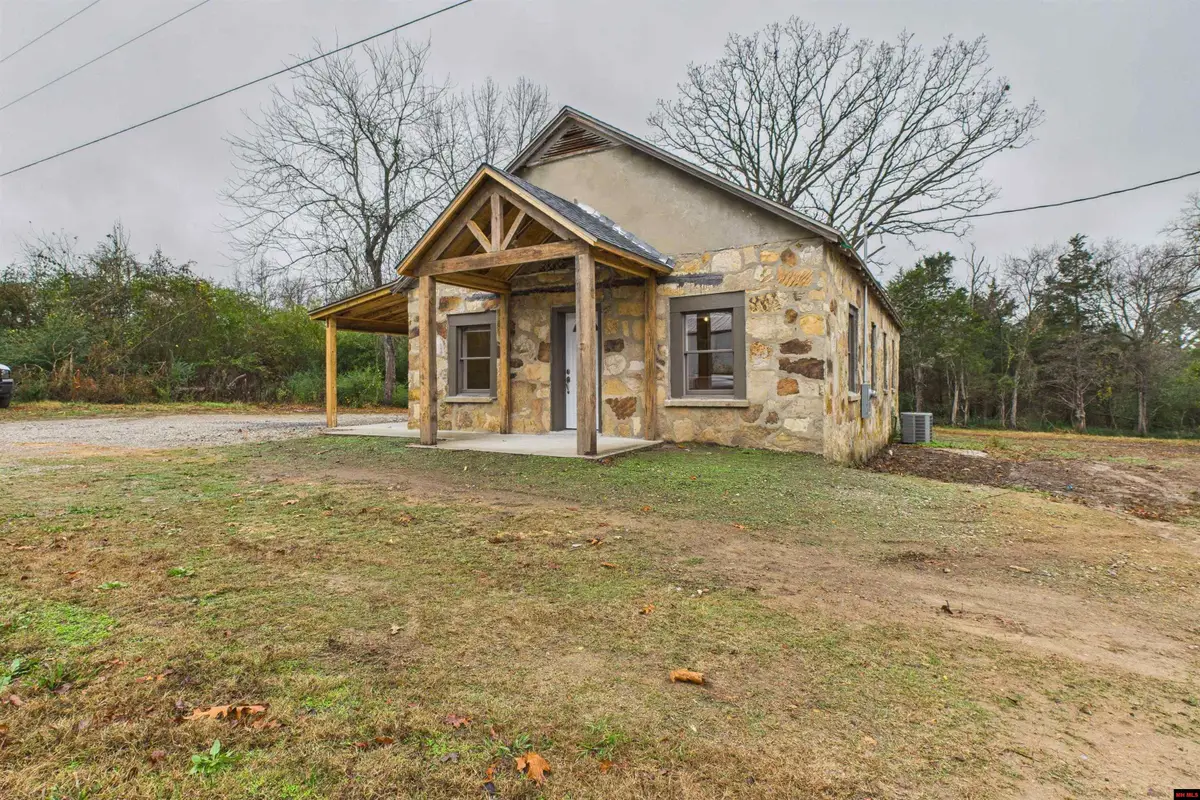 744 CR 720, Gassville, AR 72635 - Image #1