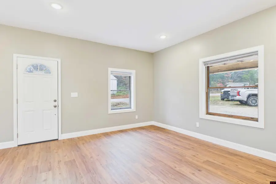 744 CR 720, Gassville, AR 72635 - Image #2