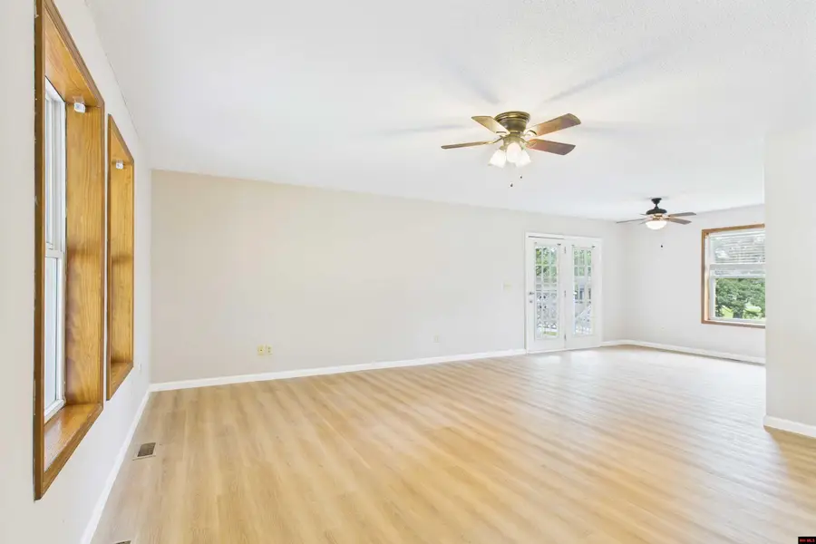 20 TOWN PARK PLACE, Mountain Home, AR 72653 - Image #3