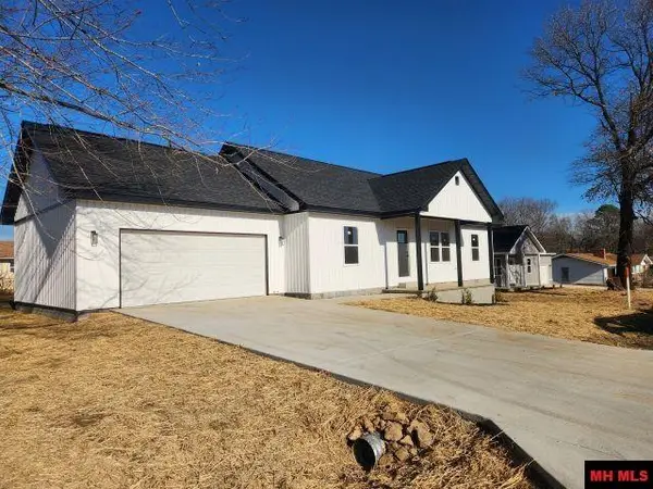 411 LOCUST STREET, Mountain Home, AR 72653