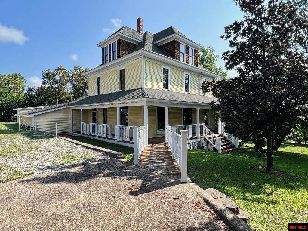 135 HARLIN DRIVE, Gainesville, MO 65655 - Image #1