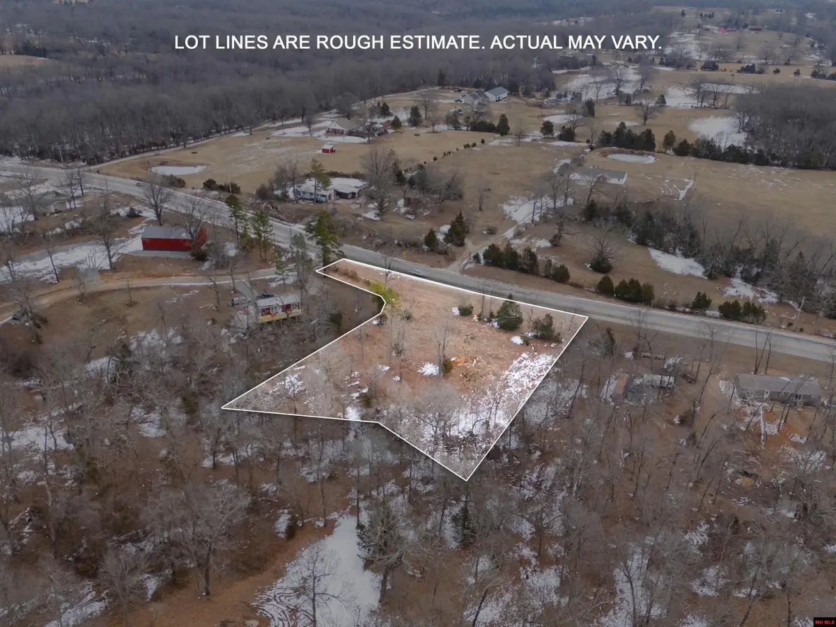 483 OAKWOOD CIRCLE, Flippin, AR 72634 - #1