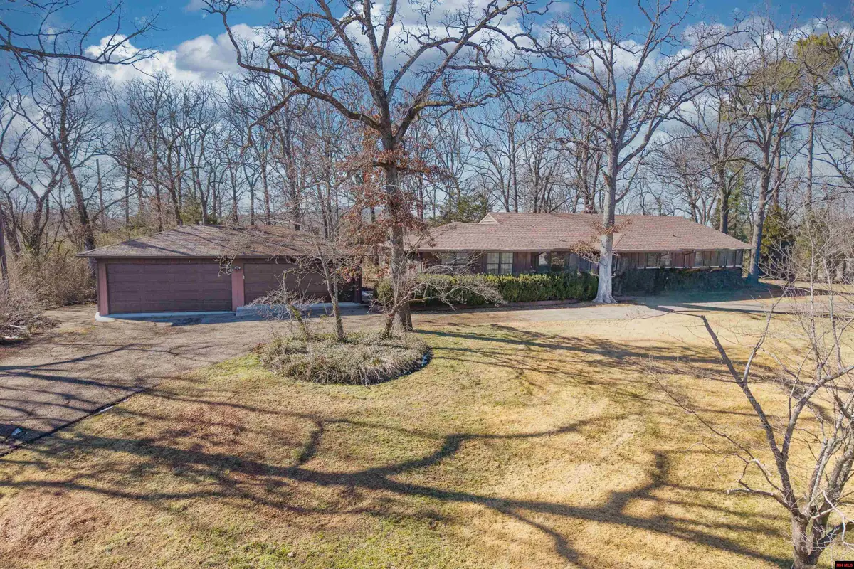 220 N CARDINAL DRIVE, Mountain Home, AR 72653 - Image #1