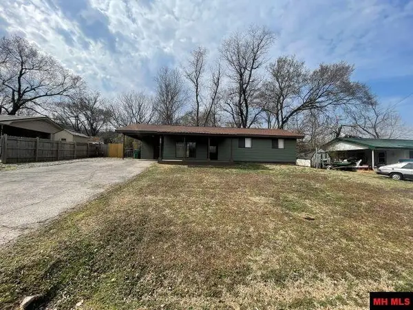 508 HACKBERRY LANE, Yellville, AR 72687