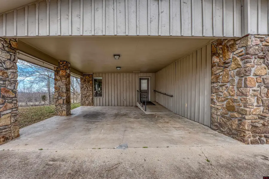 200 DOGWOOD BLVD, Marshall, AR 72650 - #3