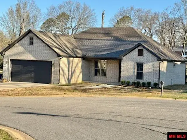 1351 HAMPSHIRE CIRCLE, Mountain Home, AR 72653 - #2