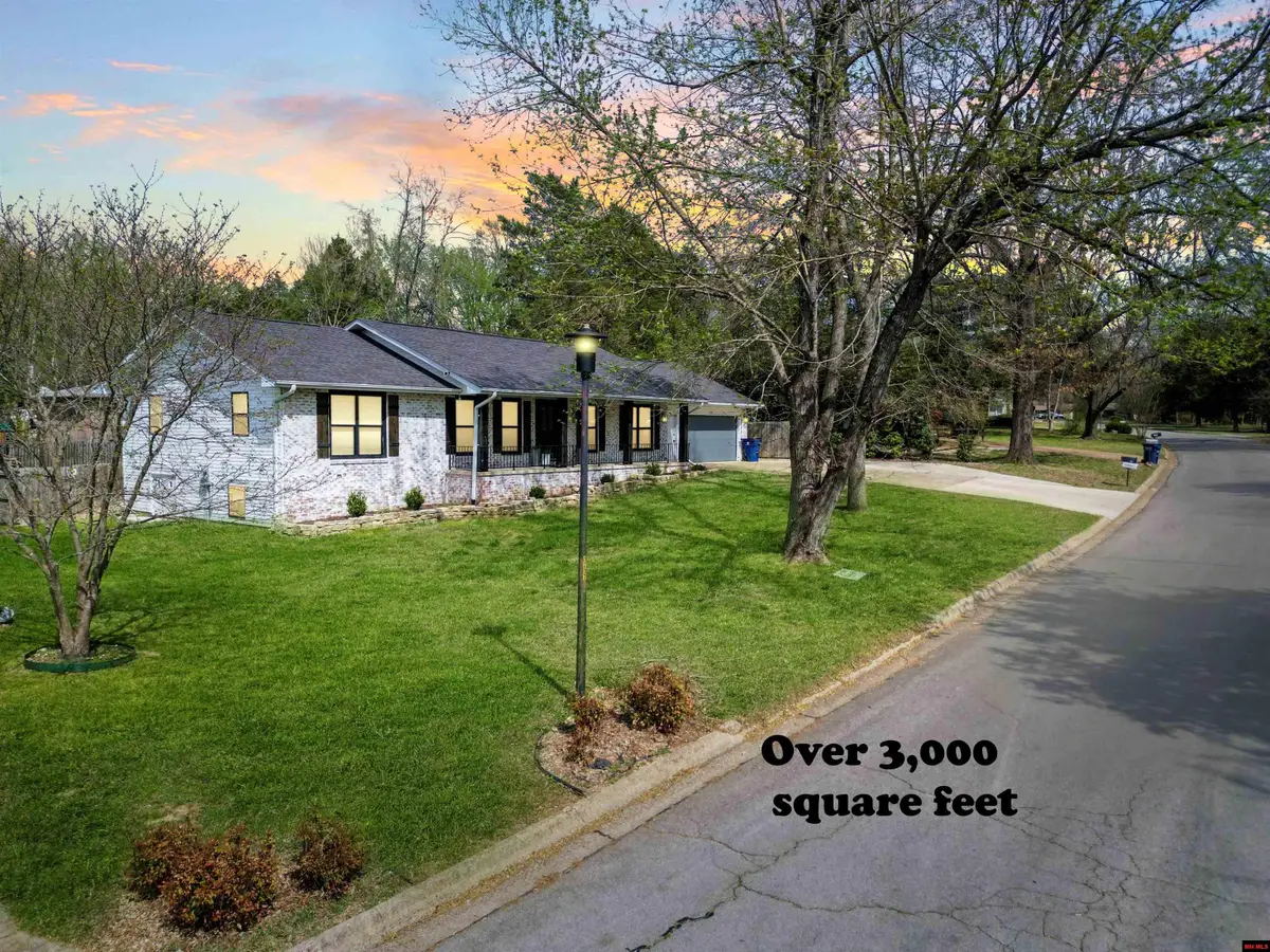 1301 CRESSWELL DRIVE, Mountain Home, AR 72653 - #1