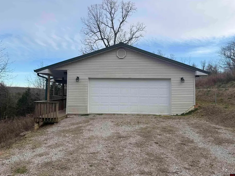 106 SOLAR CIRCLE, Oakland, AR 72661 - #2