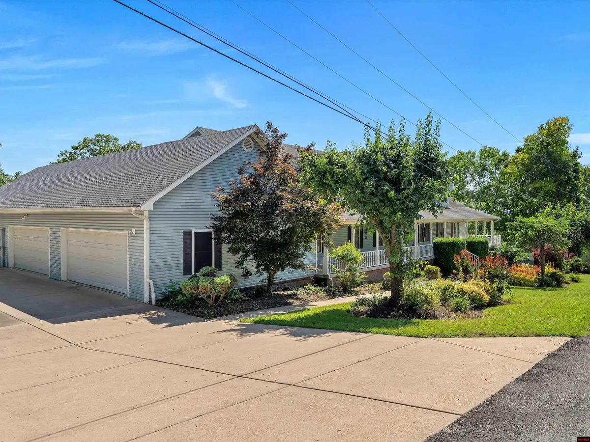 198 WALLICK DRIVE, Cotter, AR 72626 - #1