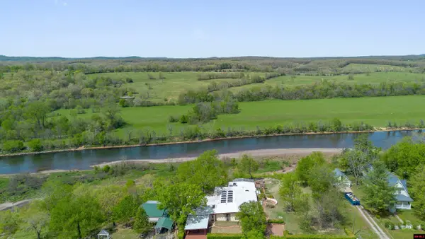 227 HARDING BOULEVARD, Cotter, AR 72626