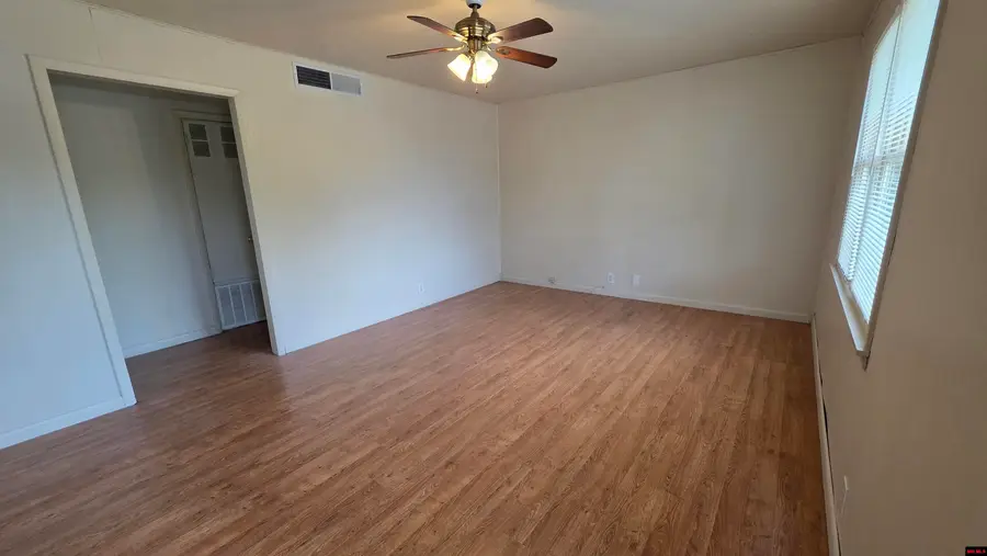 119 W JOHNSON DRIVE, Flippin, AR 72634 - #2