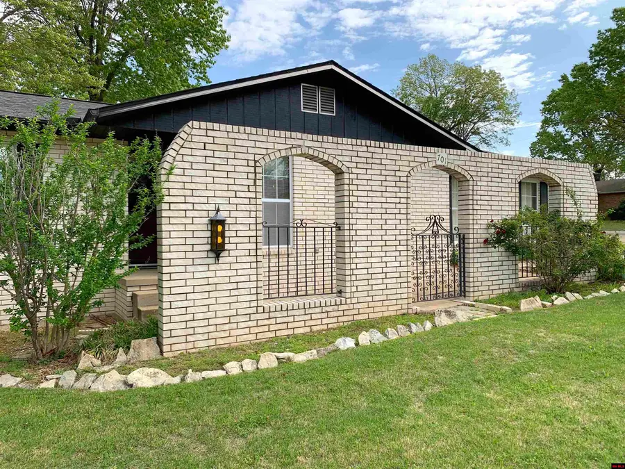 701 FULTON STREET, Mountain Home, AR 72653 - #2