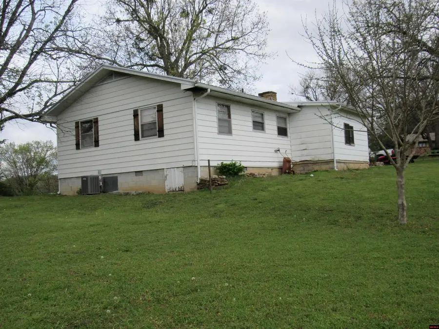 1233 N BROADWAY, Yellville, AR 72687 - #2