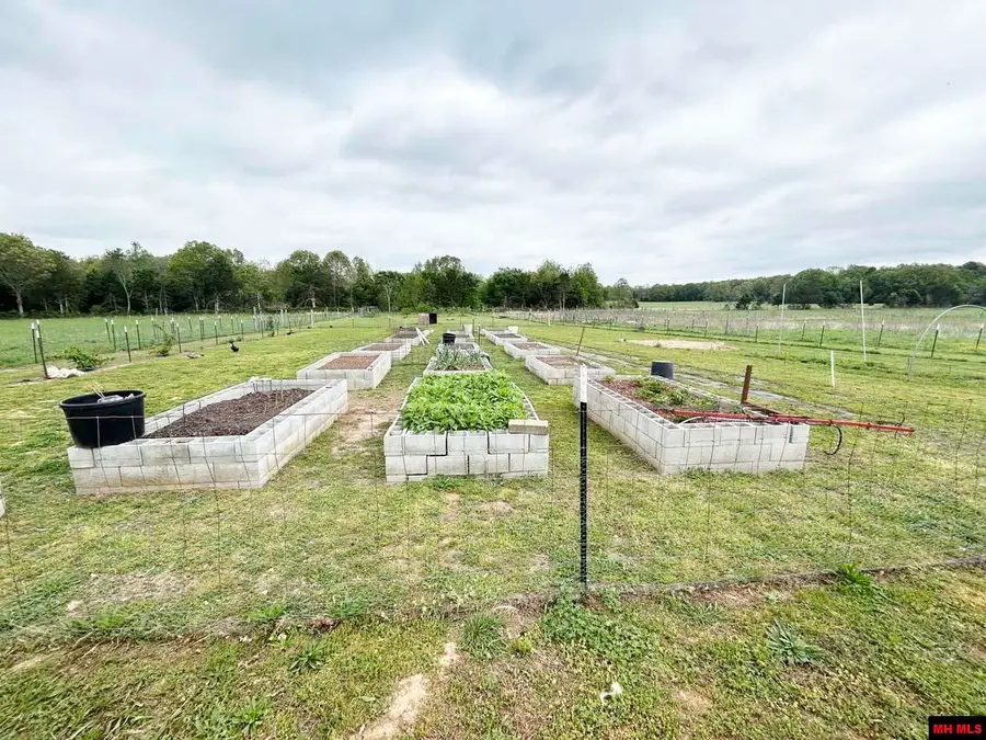 4133 EASY K ROAD, Franklin, AR 72536 - #3