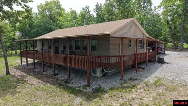 823 MC 164, Cedarcreek, AR 65761