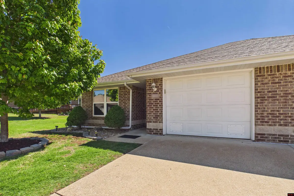 1522 MEADOWHILL DRIVE, Mountain Home, AR 72653 - #1