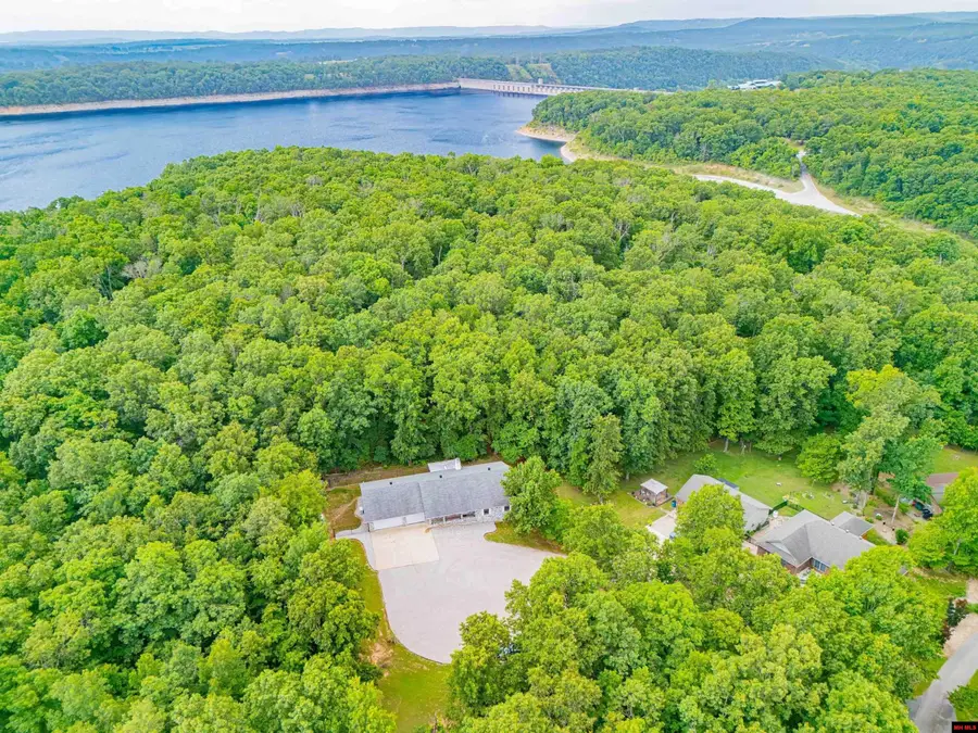 106 SWISS LANE, Bull Shoals, AR 72619 - #2