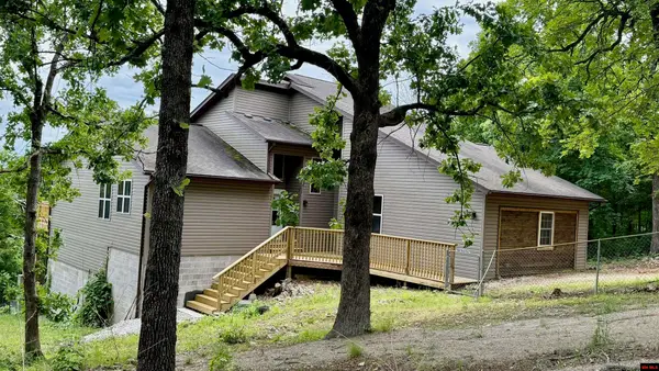 1027 BLUE WING ROAD, Mountain Home, AR 72653