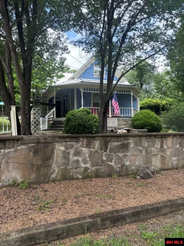 502 N ROCK STREET, Yellville, AR 72687 - #3