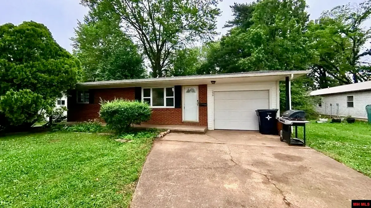 330 E 3RD STREET, West Plains, MO 65775 - #1