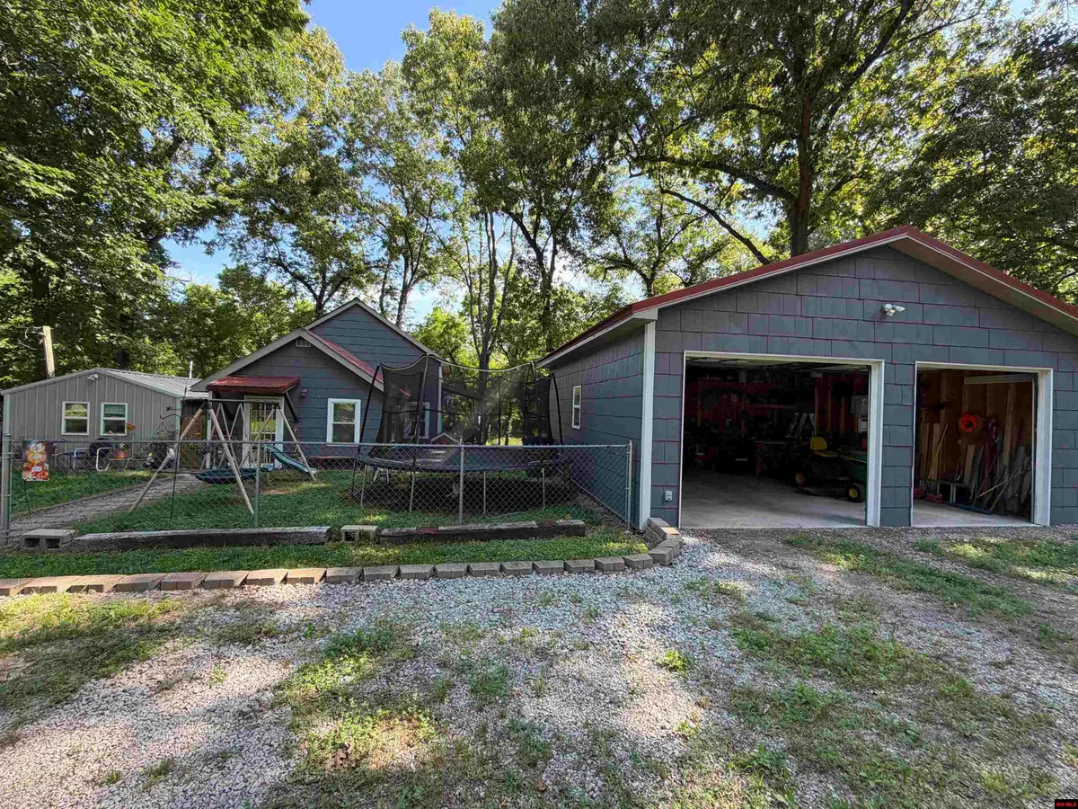 277 N 6TH STREET, Flippin, AR 72634 - #1