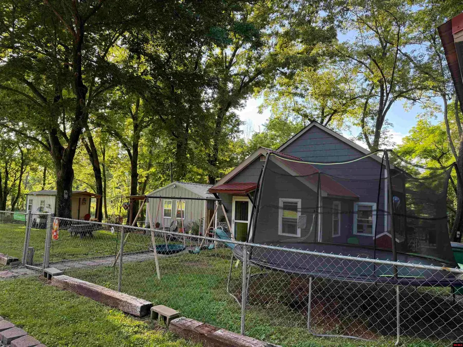 277 N 6TH STREET, Flippin, AR 72634 - #2