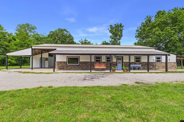 680 CR 606, Mountain Home, AR 72653