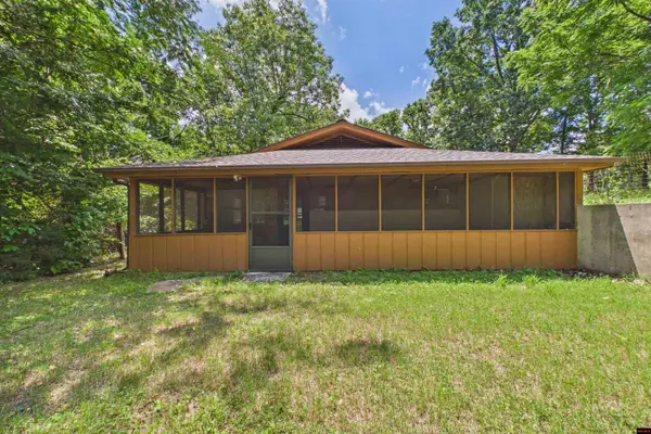 68 MC 121, Oakland, AR 72661