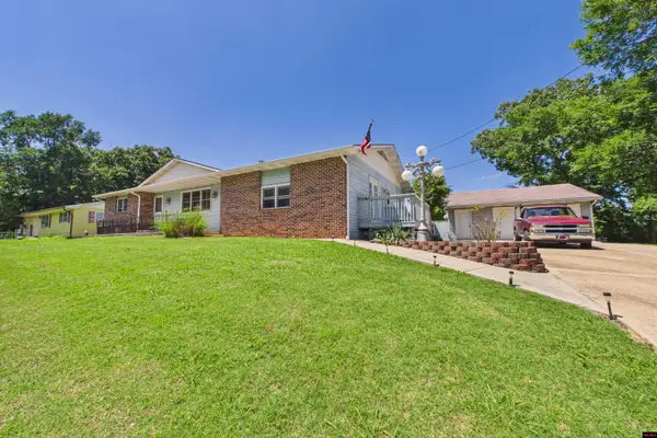 108 MCDONALD MEADOWS PARKWAY, Bull Shoals, AR 72619