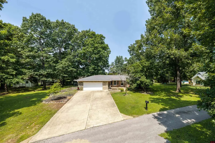 127 KINGWOOD CIRCLE, Bull Shoals, AR 72619 - #2