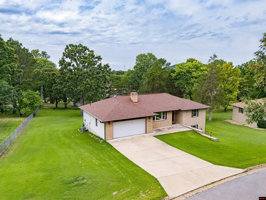 108 N KINGSWOOD DRIVE, Mountain Home, AR 72653 - #2