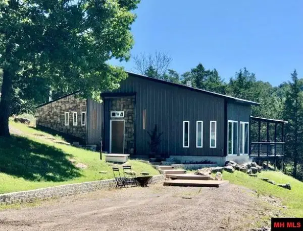 690 RED BANK ROAD, Gamaliel, AR 72537